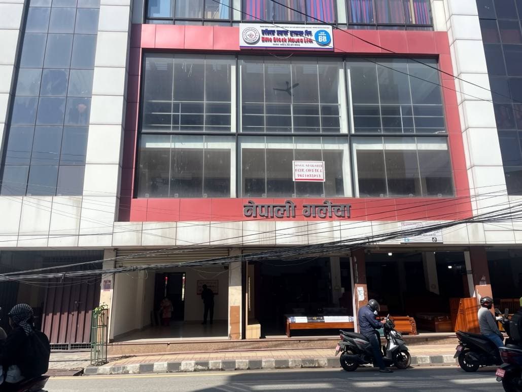 First Floor and 1 Shutter for Rent at Dillibazar, photo 1 of 1
