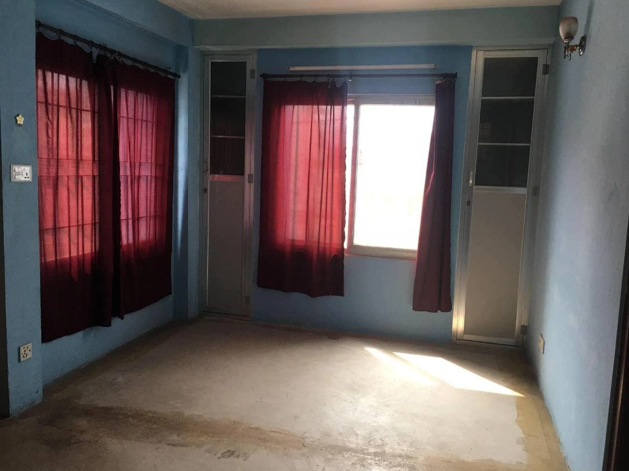 Flat available for office purpose near Yatayat Ekantakuna, photo 1 of 4